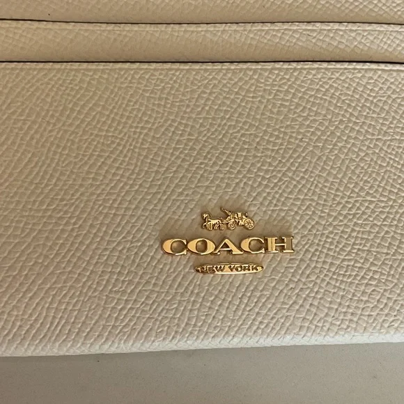 Coach Cream Card Holder with Keychain - Picture 3 of 3